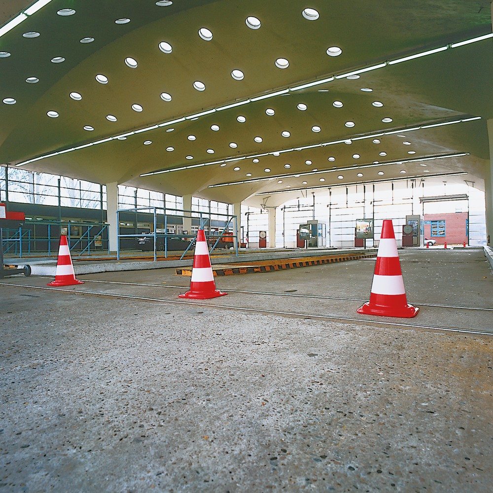 Immagine del prodotto n. 2: Cono stradale per utilizzo interno all’azienda, altezza 750 mm