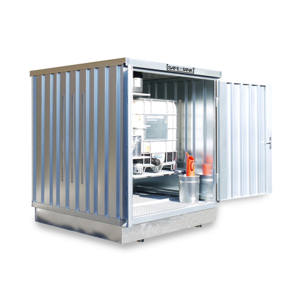 Product afbeelding: Container voor gevaarlijke stoffen SAFE Tank 300 PLG, buitenoprek, verzinkt, gemonteerd, buitenafmetingen 2.100x1.140x2.300 mm, dubbele draaideur (asymmetrische verdeling), centraal in de brede zijde, opslagruimte 2 m²