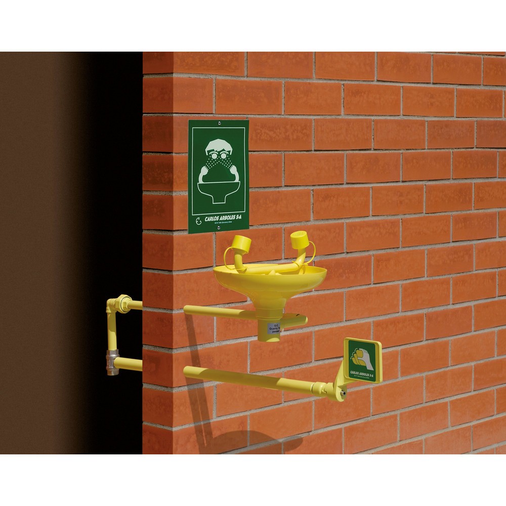 Illustration du produit: Douche oculaire Erbstößer®, DIN EN 15154-2 et ANSI Z 358, montage mural, avec cuvette de récupération en plastique, à double jets, résistante au gel