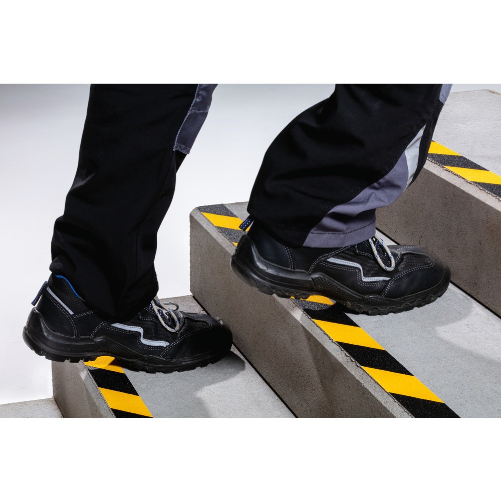 Produktabbildung Nr. 2: DURABLE Antirutschband DURALINE® GRIP+, Breite 50 mm, gelb/schwarz, 2 Stk/VE