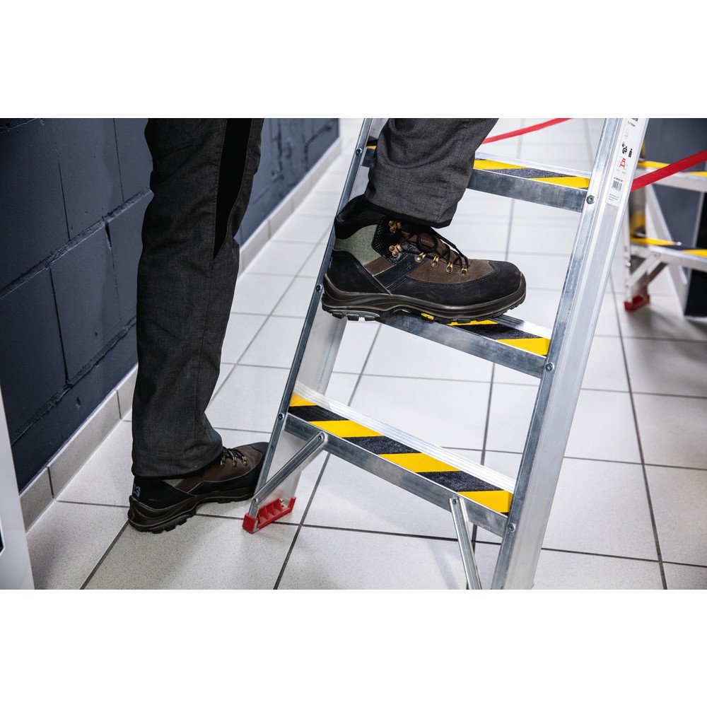 Produktabbildung Nr. 4: DURABLE Antirutschband DURALINE® GRIP+, Breite 50 mm, gelb/schwarz, 2 Stk/VE