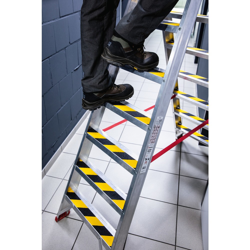 Produktabbildung Nr. 6: DURABLE Antirutschband DURALINE® GRIP+, Breite 50 mm, gelb/schwarz, 2 Stk/VE
