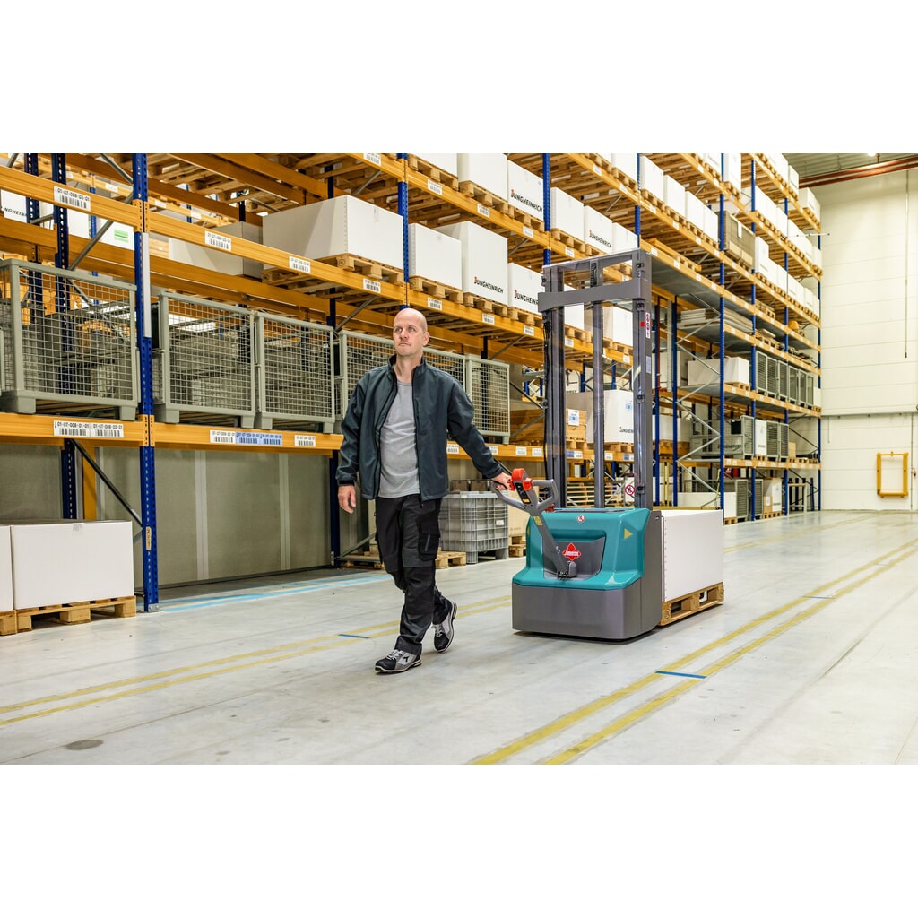 Produktabbildung Nr. 10: C-Ware Elektro-Stapler Ameise® PSE 1.2 - Lithium-Ionen, Zweifach-Teleskop-Hubgerüst, Hubhöhe 3.600 mm, Tragkraft 1.200 kg