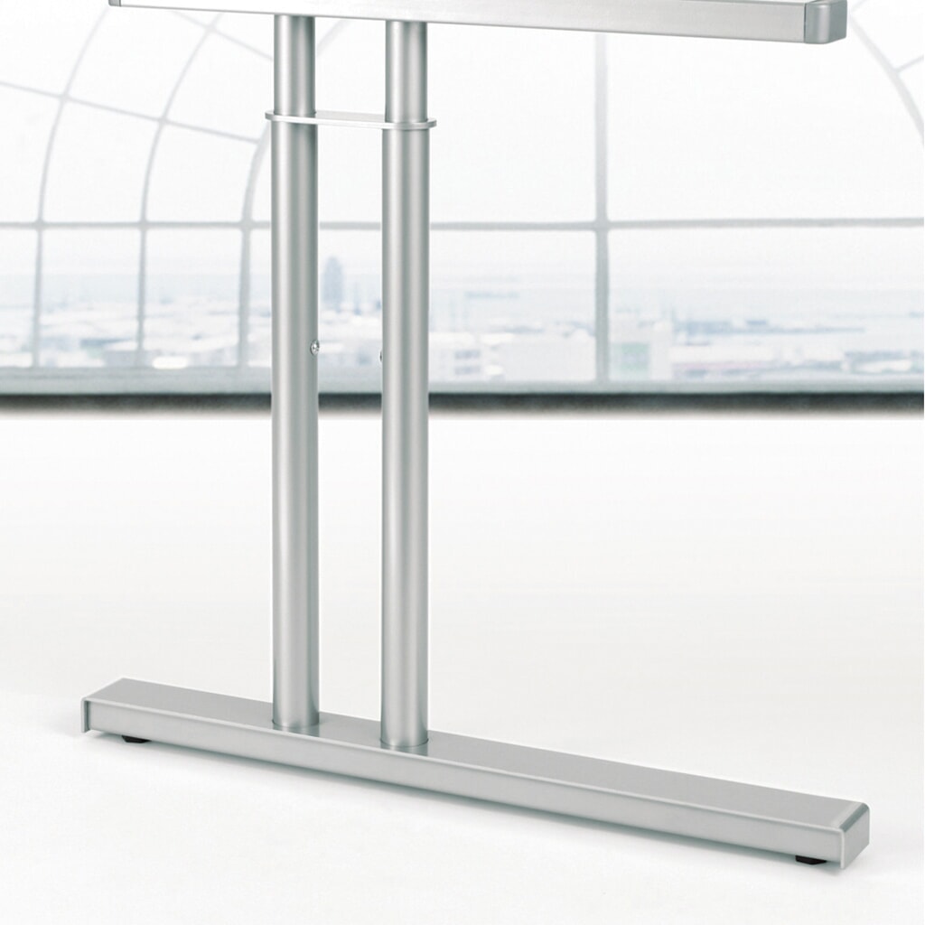 Produktabbildung Nr. 2: Geramöbel Büro-Schreibtisch Profi, Freiform-Tischplatte 135° rechts, C-Fuß-Gestell, BxT 2.166 x 1.130 mm, Buche