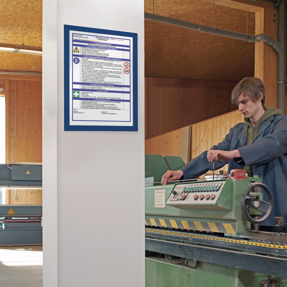 Produktabbildung Nr. 7: Info-Rahmen DURABLE DURAFRAME®, selbstklebend, DIN A3, rot