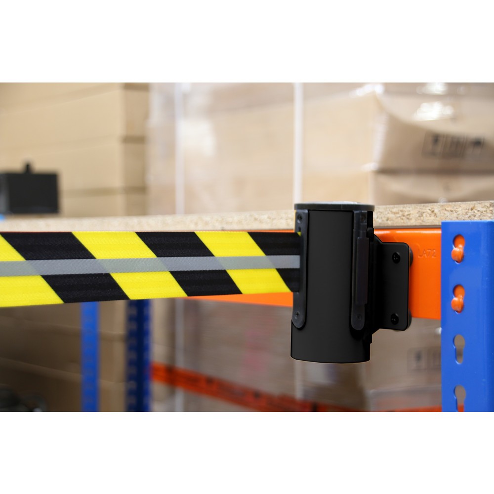 Zdjęcie produktu nr 3: Kaseta taśmy RS-GUIDESYSTEMS® GLW 25-J REFLECTO, montaż ścienny, długość 4 m, szerokość 50 mm, obudowa czarna, taśma czarno-żółta