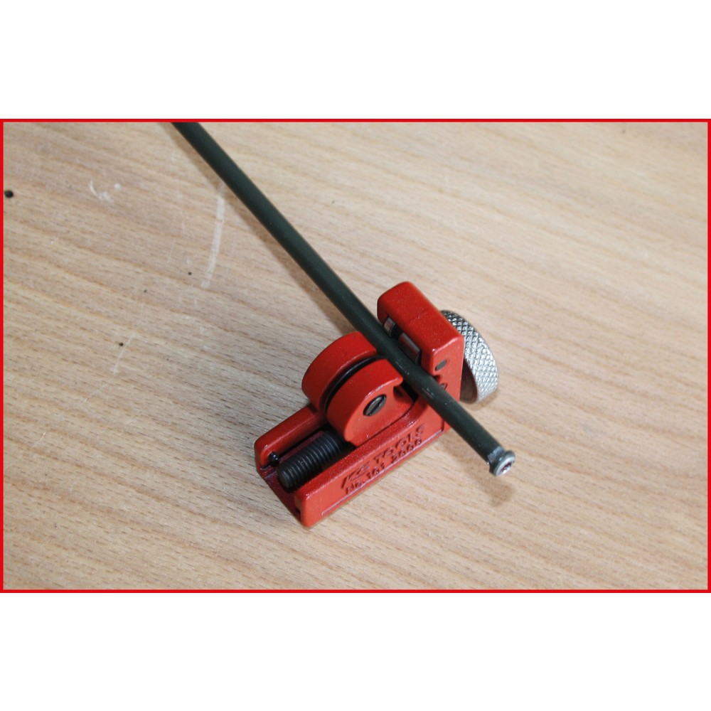 Produktabbildung Nr. 2: KS TOOLS Mini-Rohrabschneider, 3-22mm, ergonomisch
