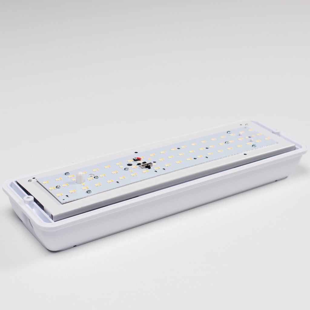 LED Wannenleuchte Strip - 1x11W 30cm 1200lm CCT IP65 Sensor Produktabbildung Nr. 6: LED Wannenleuchte Strip - 1x11W 30cm 1200lm CCT IP65 Sensor
