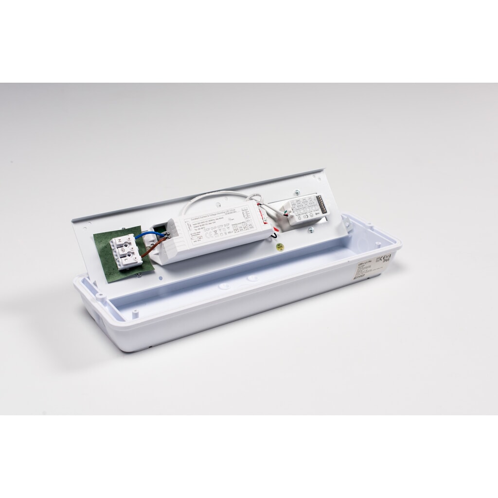 LED Wannenleuchte Strip - 1x11W 30cm 1200lm CCT IP65 Sensor Produktabbildung Nr. 8: LED Wannenleuchte Strip - 1x11W 30cm 1200lm CCT IP65 Sensor