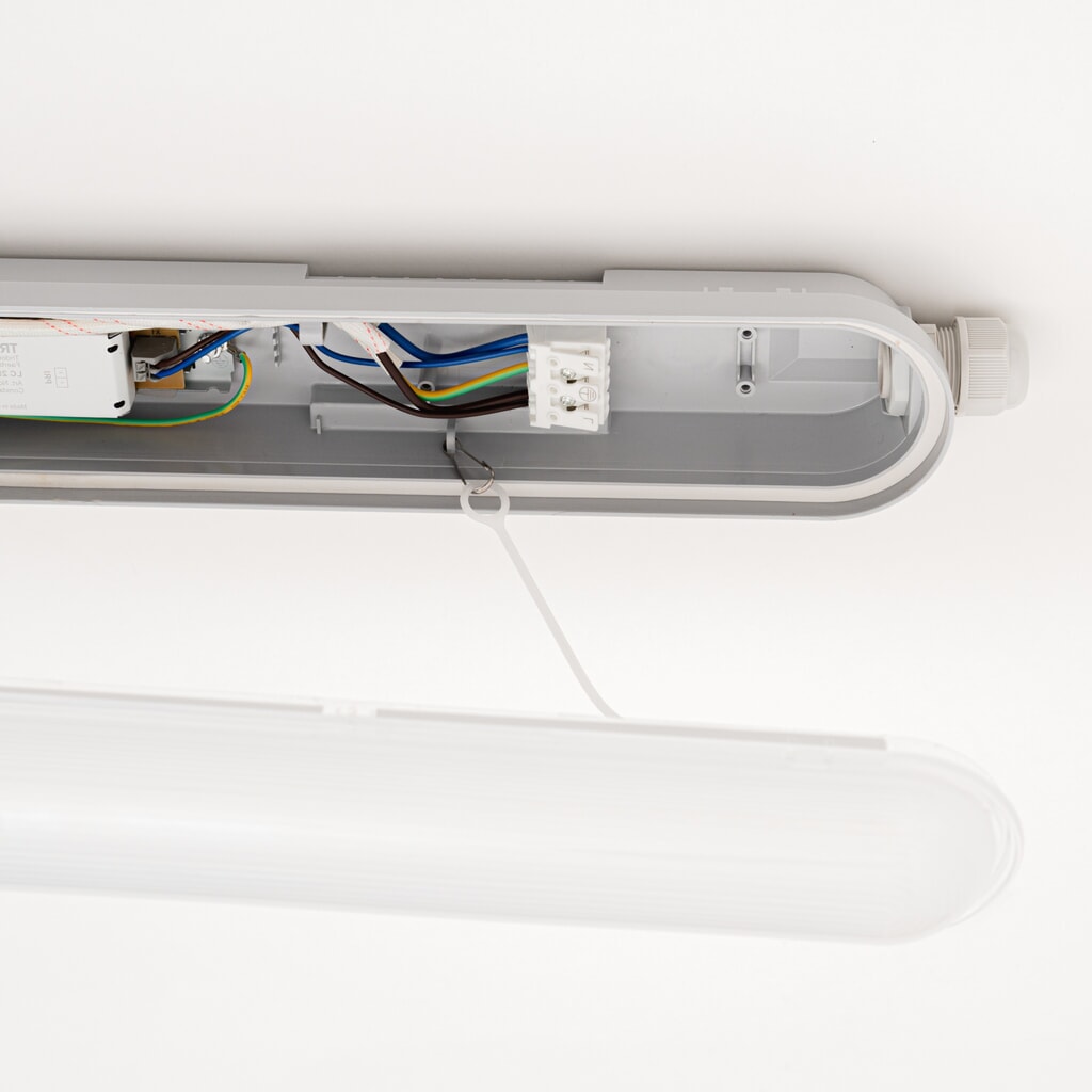 Produktabbildung Nr. 5: LED Wannenleuchte Strip - 1x18W 60cm 2880lm 4000K UGR