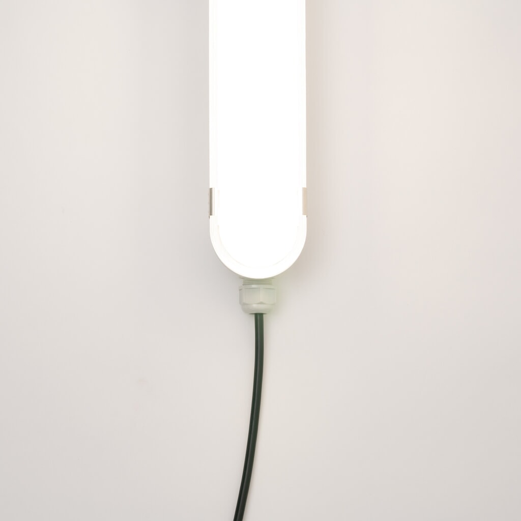 Produktabbildung Nr. 3: LED Wannenleuchte Strip - 1x18W 60cm 2880lm 4000K UGR