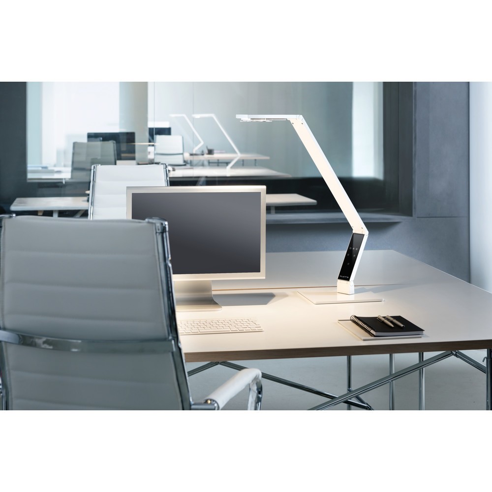 Produktabbildung Nr. 1: LUCTRA TABLE LINEAR BASE Tischleuchte, weiß