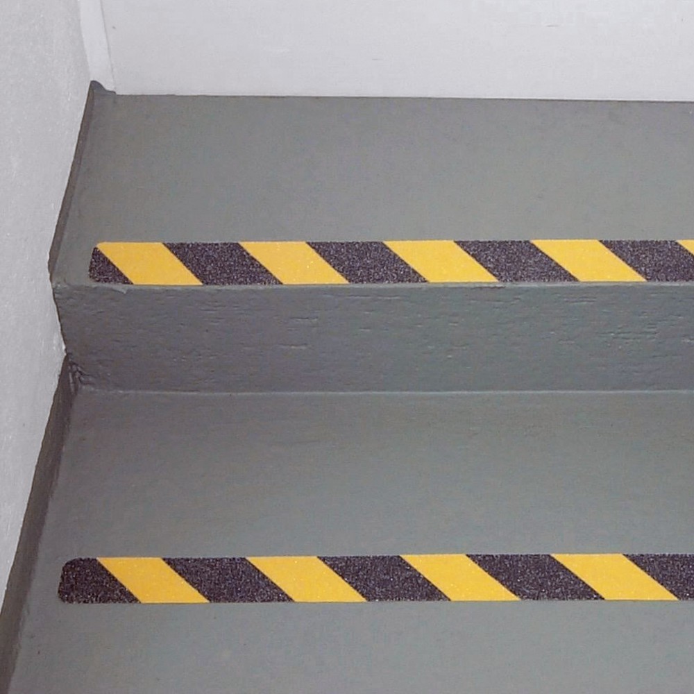 Productafbeelding nr. 2: m2-antisliplaag™ waarschuwingsmarkering, 10 stuks, lxb 800 x 25 mm, geel-zwart