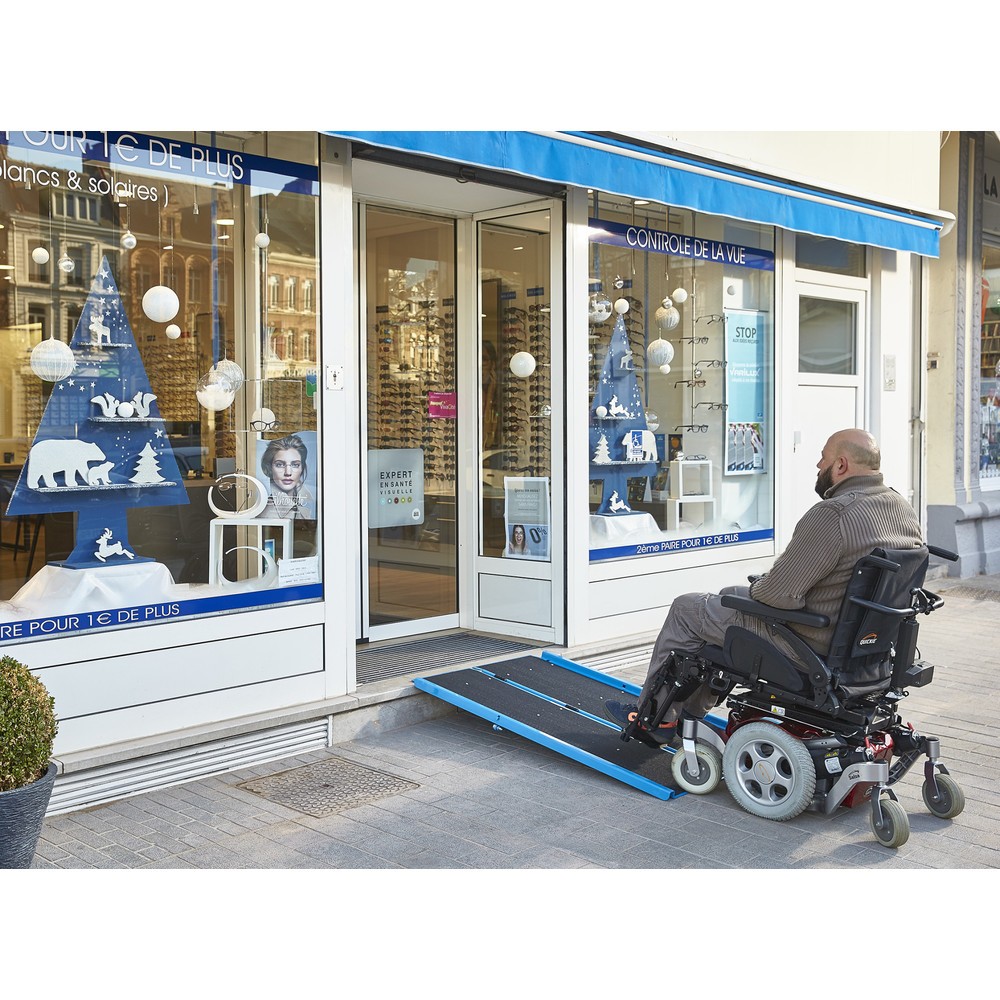 Produktabbildung Nr. 8: MOTTEZ Klappbare Zufahrtrampe in Aluminium, Länge 1.060 mm