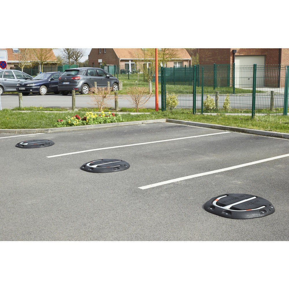 Productafbeelding nr. 12: MOTTEZ parkeerplaatsbeugel van gegoten rubber met slot