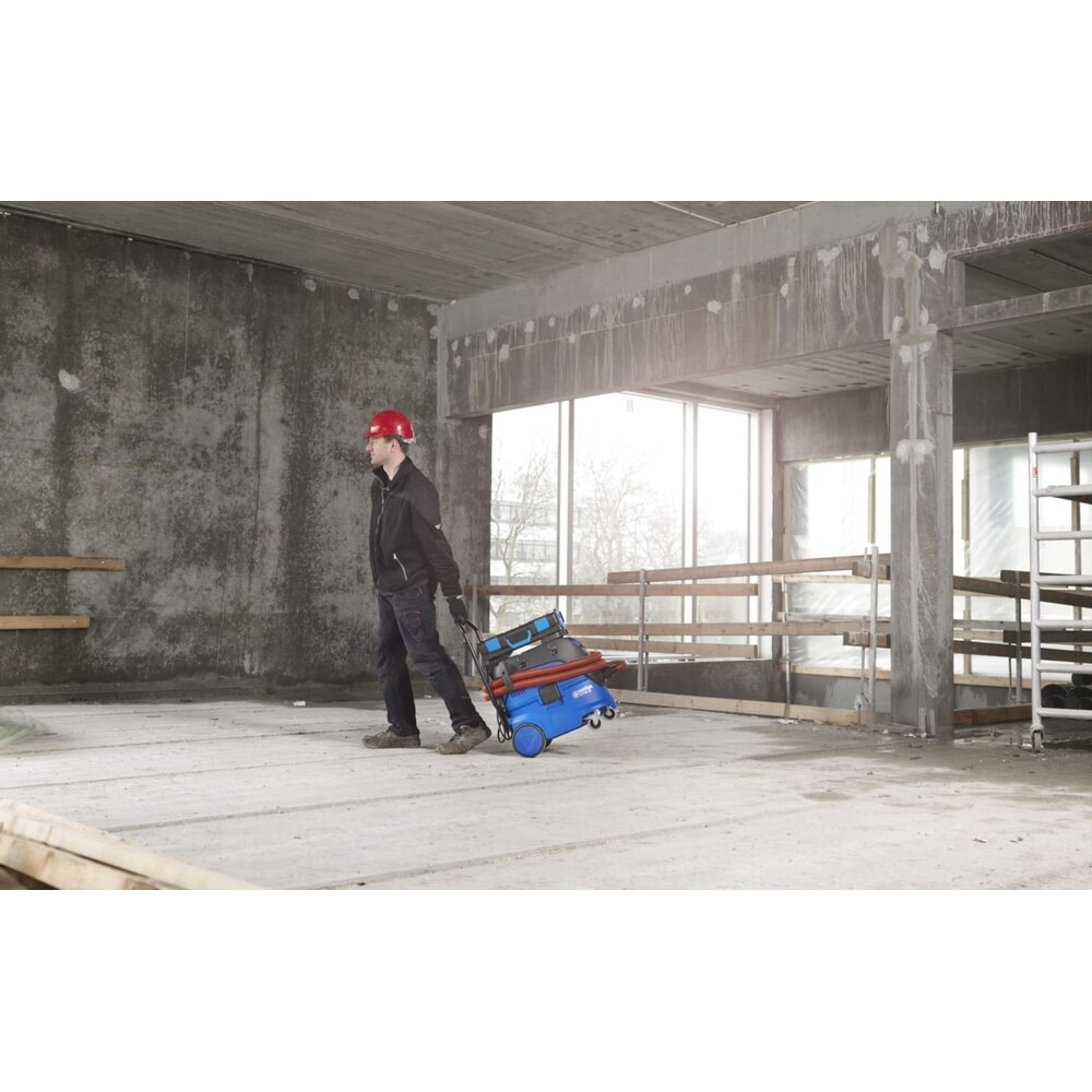Product image no. 4: Nilfisk® ATTIX 33-2L IC industrial vacuum cleaner, wet + dry