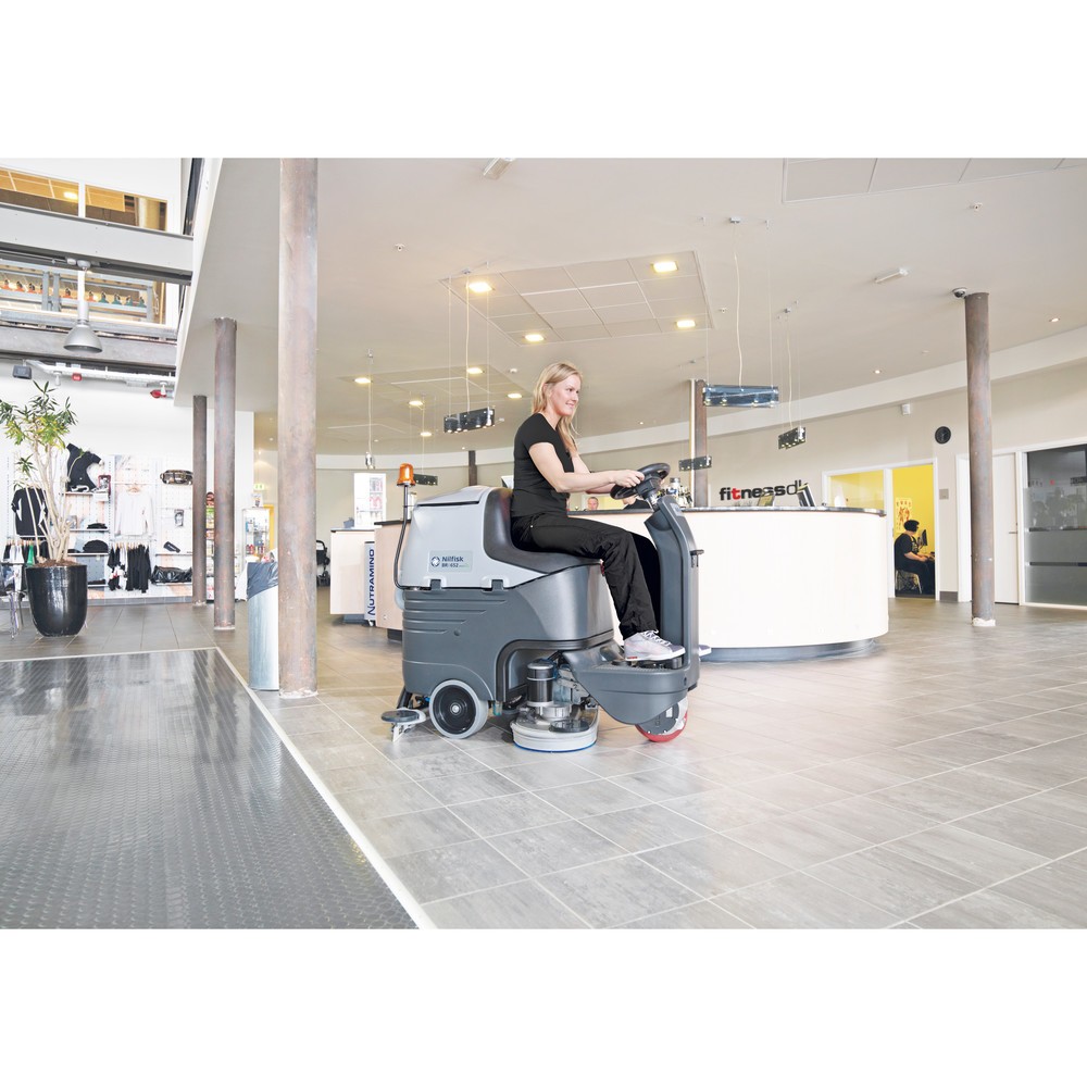 Product image no. 8: Nilfisk® BR 652 ride-on scrubber dryer, incl. charger