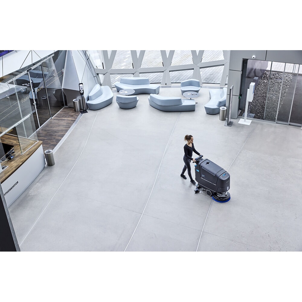 Produktabbildung Nr. 8: Nilfisk® Handgeführte Scheuersaugmaschine SC550 D 53 LI-ION