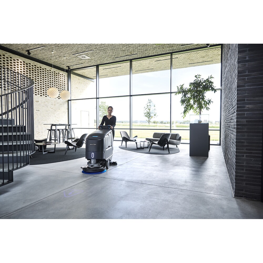 Produktabbildung Nr. 8: Nilfisk® Handgeführte Scheuersaugmaschine SC550 R 51 LI-ION