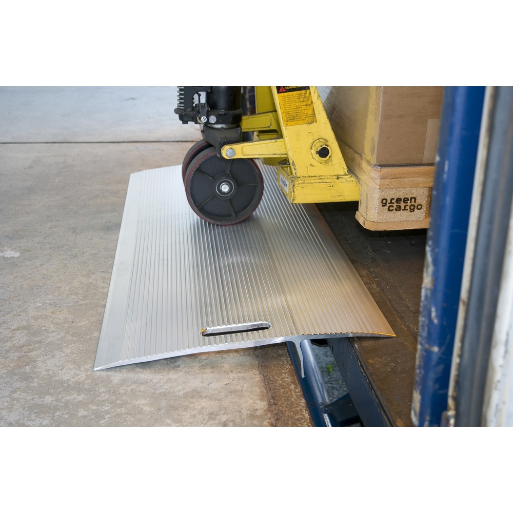 Número de imagen del producto 2: Nivelador de muelle de muelle Altec HFB, capacidad de carga 4.000 kg, LxW 550 x 1.500 mm