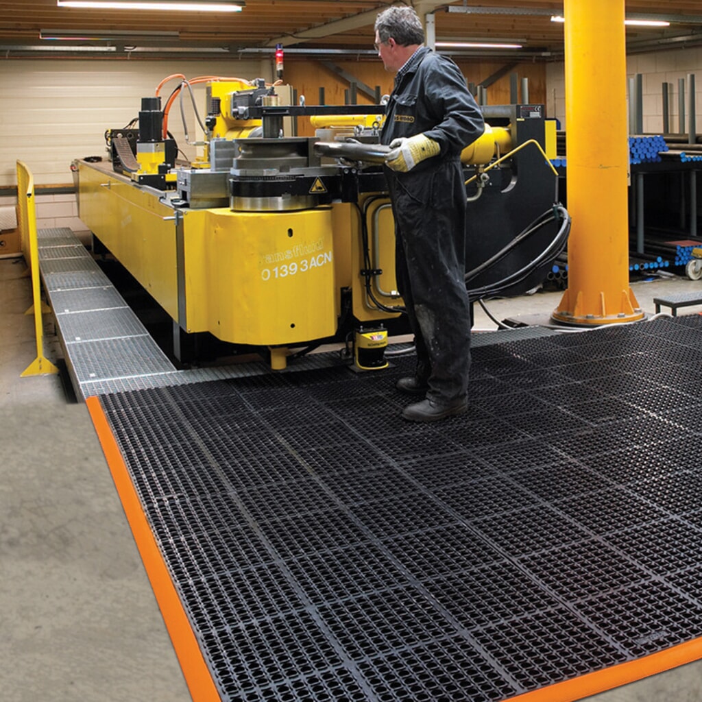 NoTrax Anti-Ermüdungsmatte aus Nitrilgummi, BxL 660 x 1.020 mm Produktabbildung: NoTrax Anti-Ermüdungsmatte aus Nitrilgummi, BxL 660 x 1.020 mm
