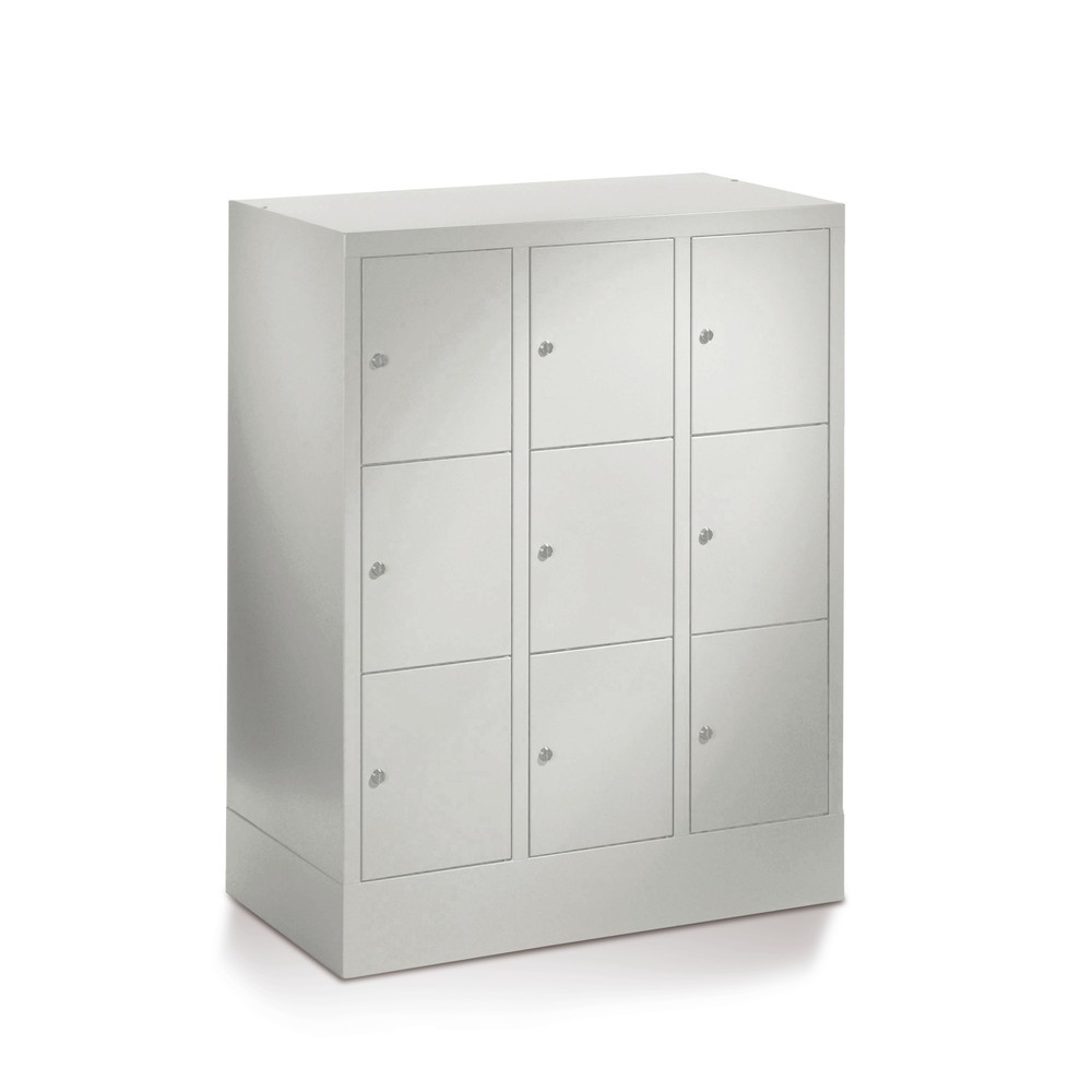 Produktabbildung: PAVOY Schließfachschrank mit Zylinderschloss, 3 x 3 Fächer, HxBxT 1.187 x 900 x 500 mm, lichtgrau, lichtgrau