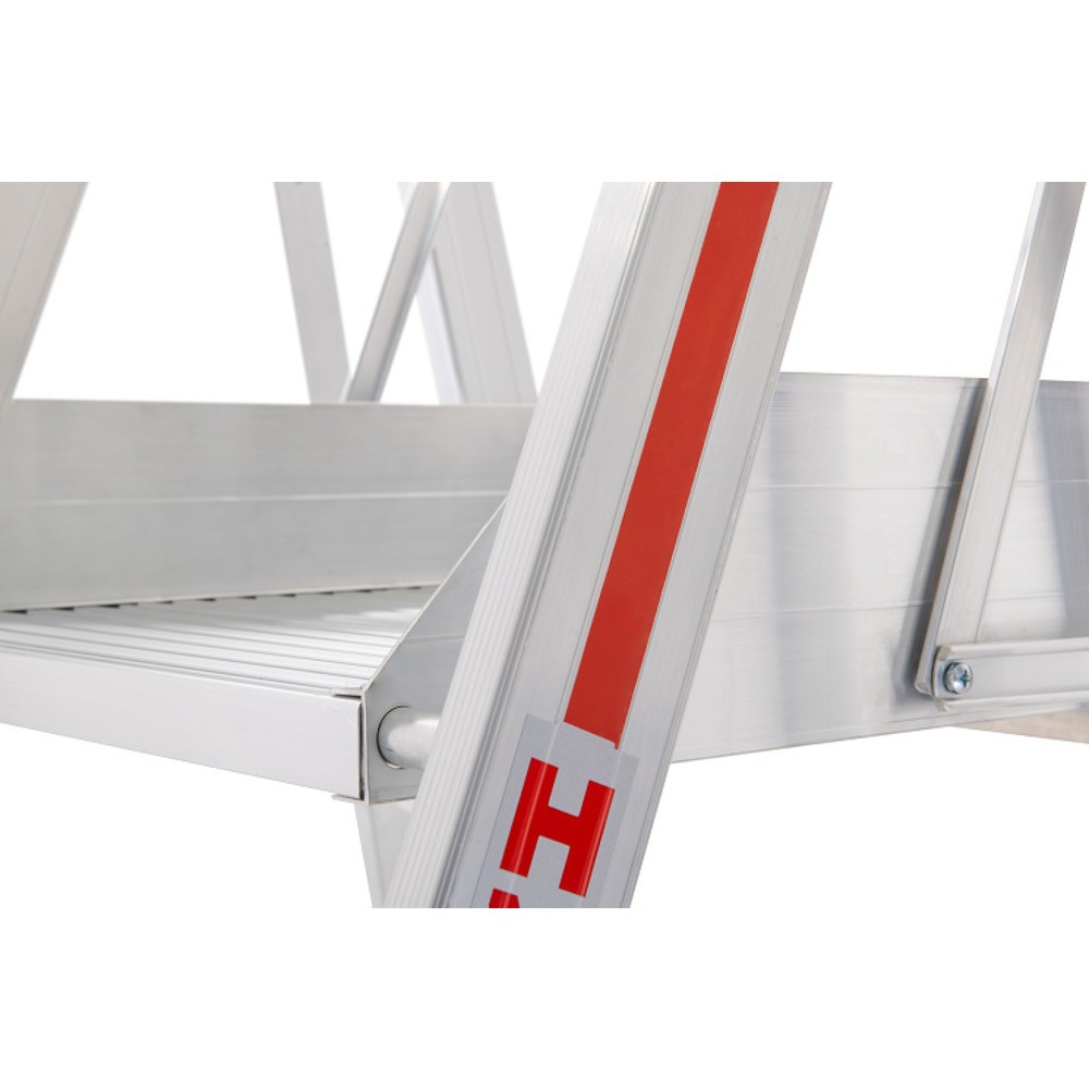 Productafbeelding nr. 3: Platformtrap HYMER ProTect C, stahoogte 0,46 m