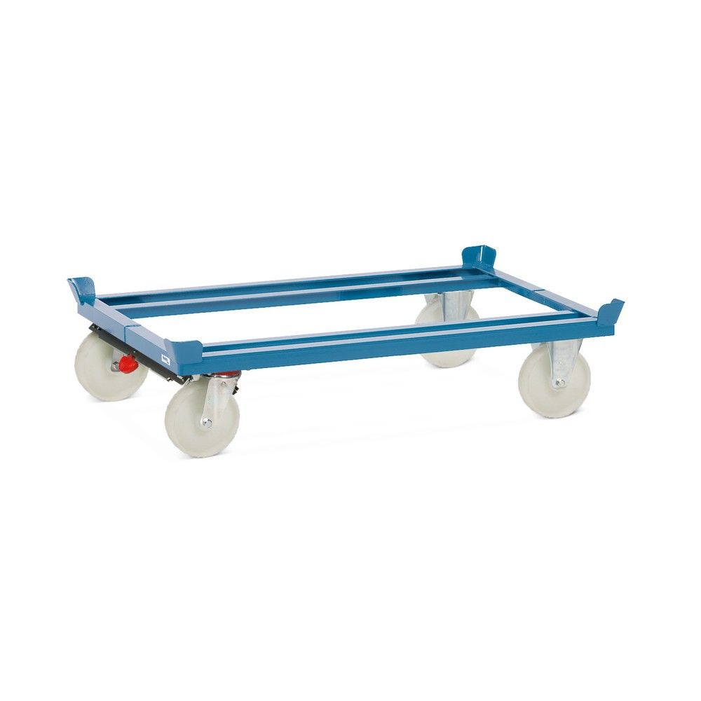 Obrázek produktu: Přepravní podvozek fetra® se stohovacími rohy, nosnost 1000 kg, pro palety 1200 x 800 mm, polyamidové pneumatiky, centrální brzda