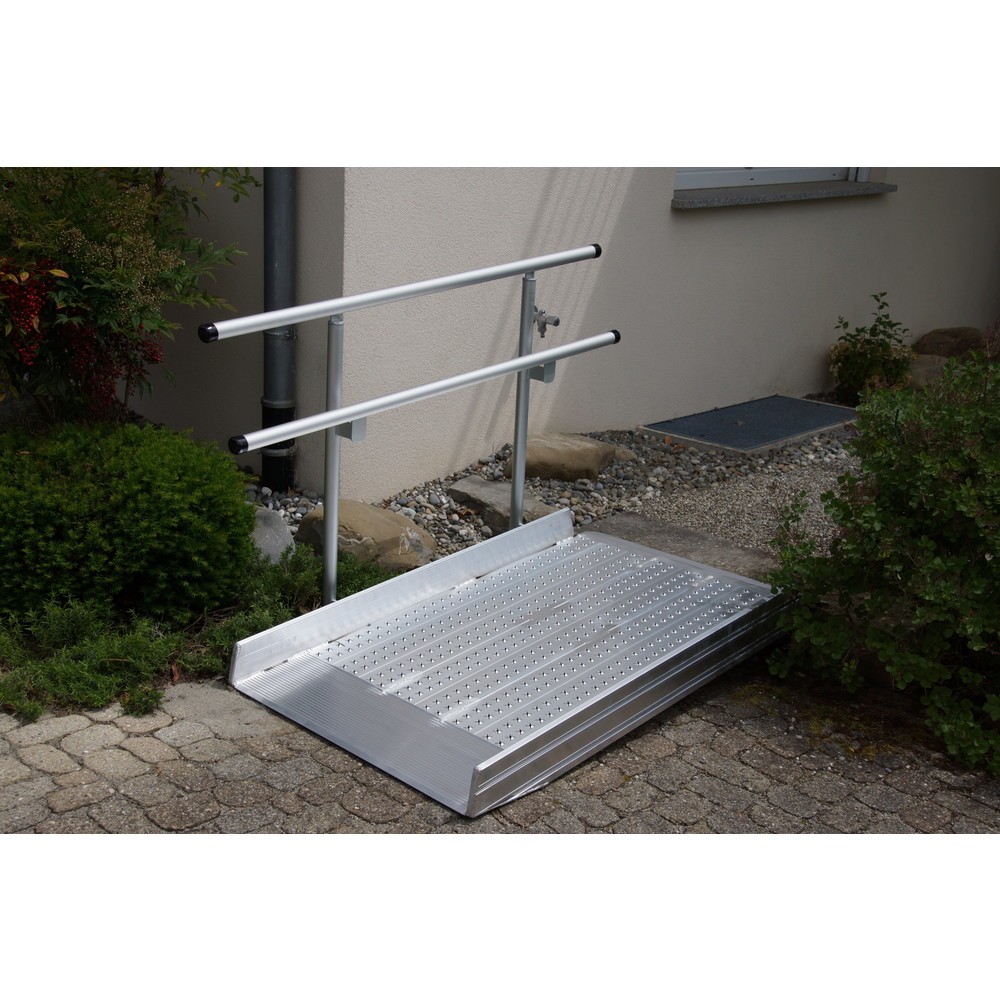 Illustration du produit: Rambarde pour rampe de passage avec bavette d’appui Altec, longueur 1 500 mm