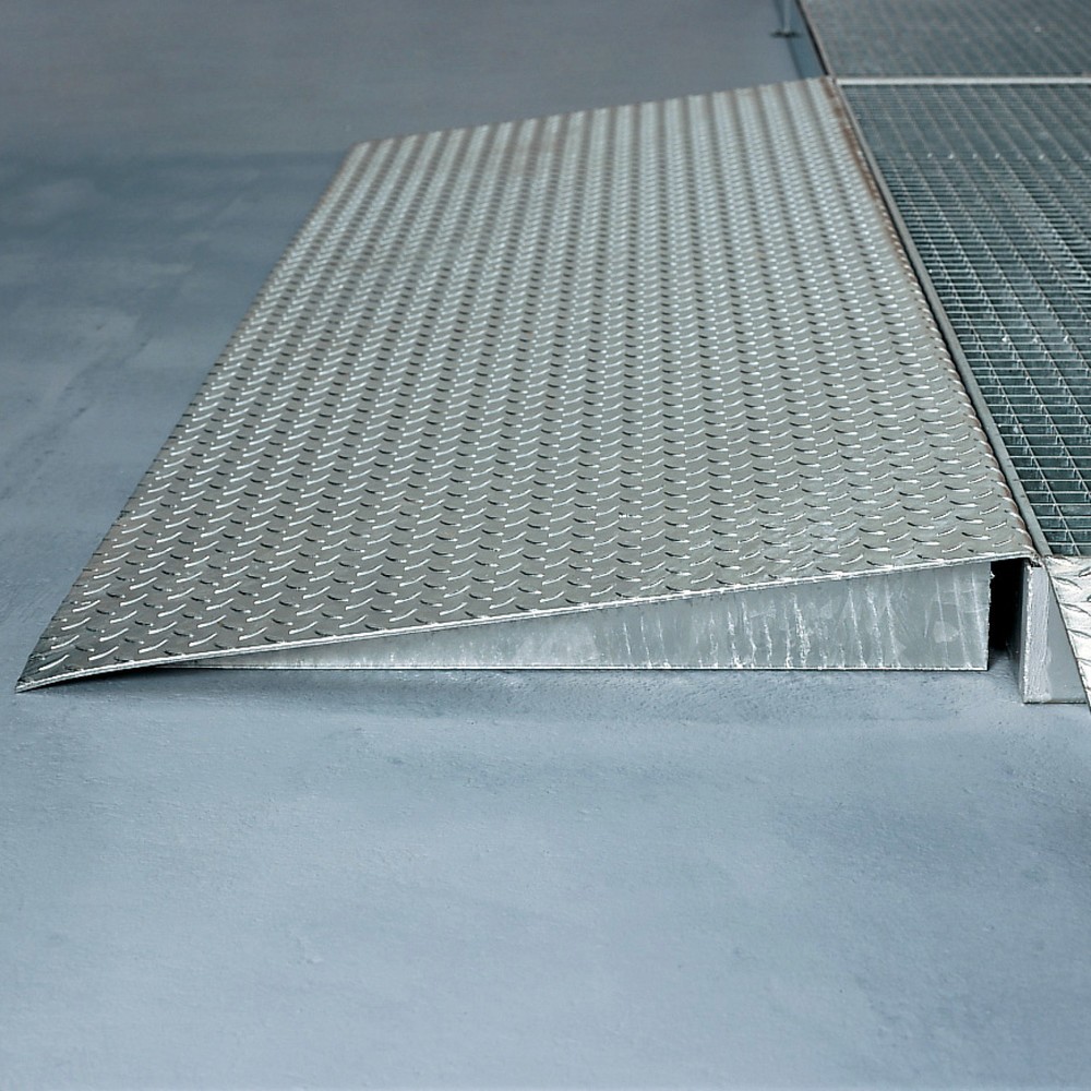 Zdjęcie produktu: Rampa najazdowa do wanien płaskich ze stali, szer. x dł. 470 x 850 mm