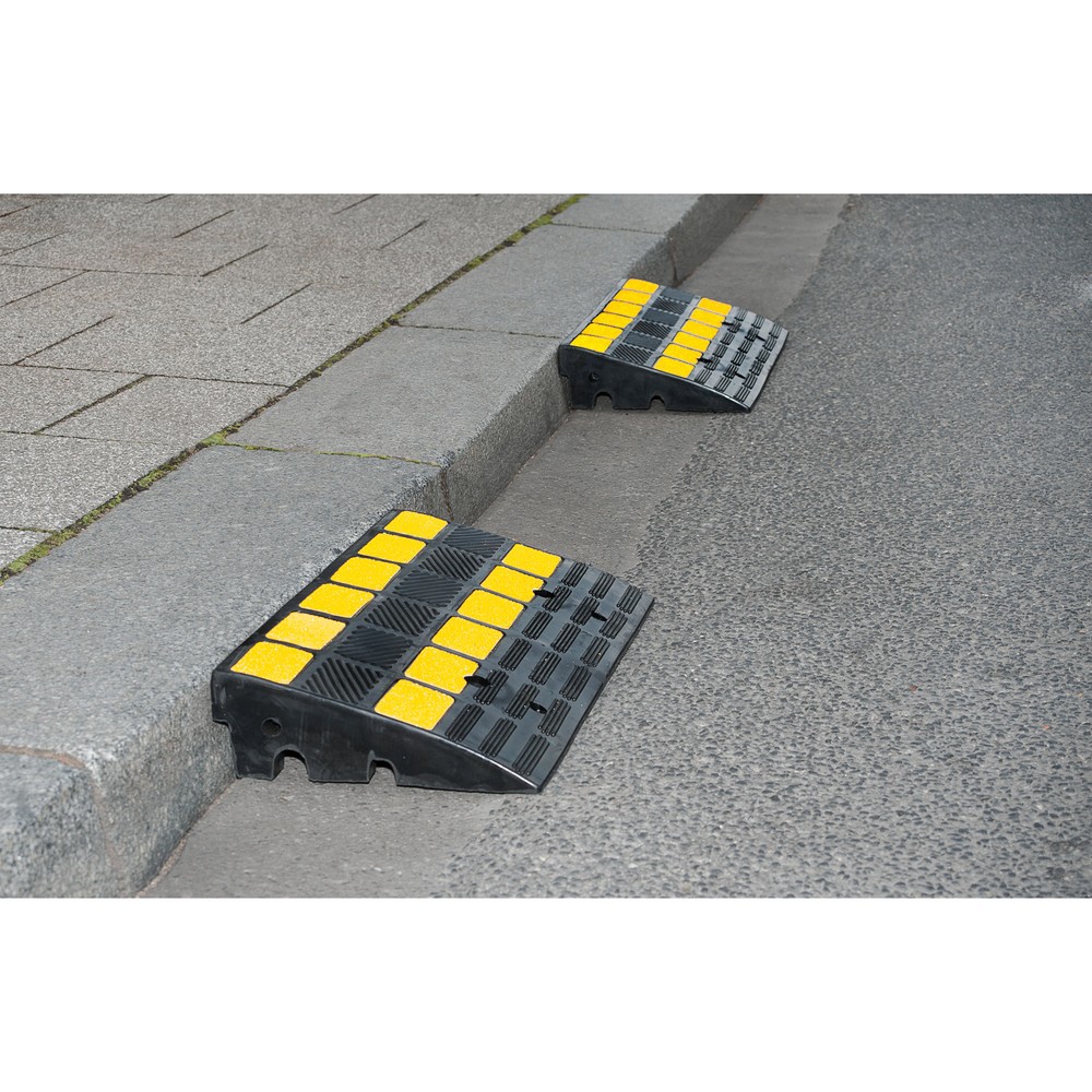 Immagine del prodotto n. 4: MORAVIA rampa per cordolo, gomma dura, AxLxP 100 x 600 x 300 mm