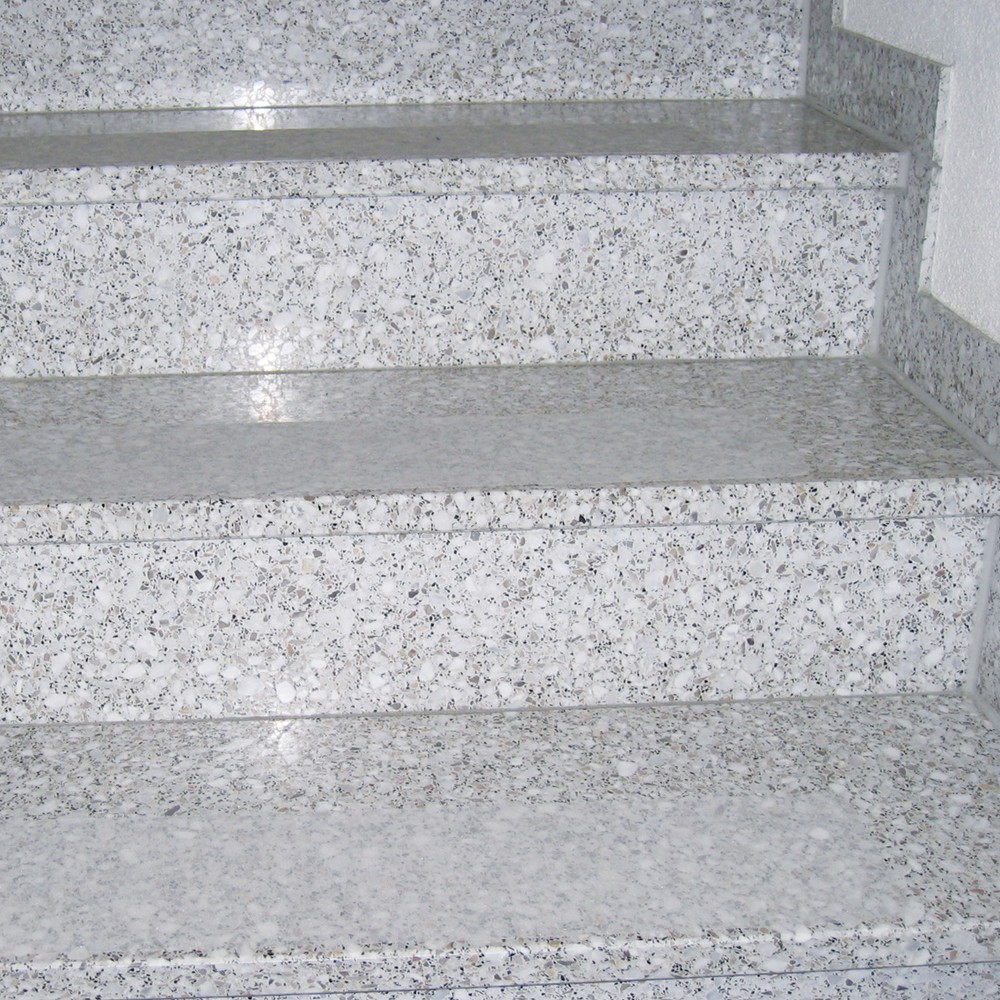 Immagine del prodotto n. 2: Rivestimento antiscivolo m2™ Universal, 50 pz., LxL 800 x 50 mm, nero