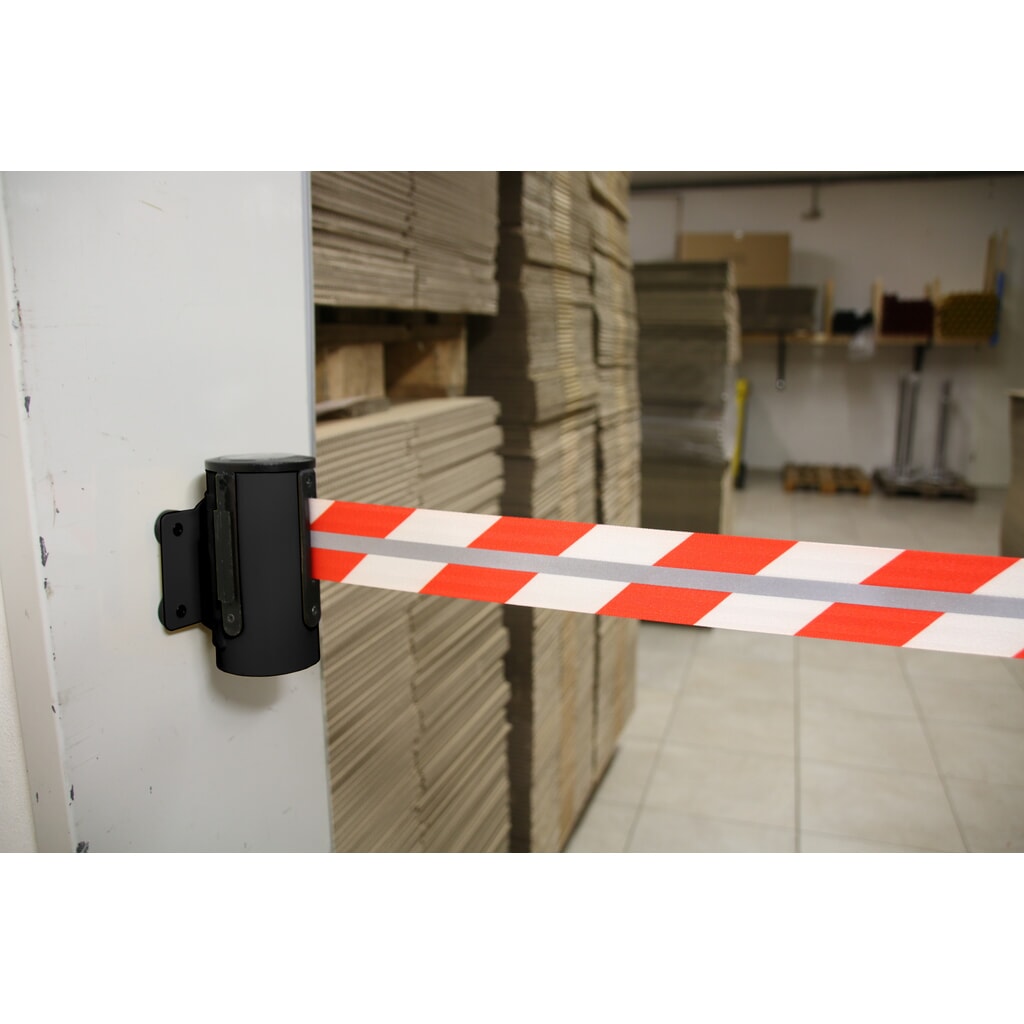 Produktabbildung Nr. 3: RS-GUIDESYSTEMS® Gurtkassette GLW 25-J REFLECTO, Wandmontage, Länge 4 m, Breite 50 mm, Gehäuse schwarz, Gurt rot/weiß
