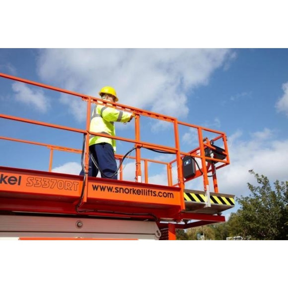 Produktabbildung Nr. 3: Snorkel Gelände-Scherenarbeitsbühne S3370RT, Tragkraft 454 kg, Arbeitshöhe 12 m