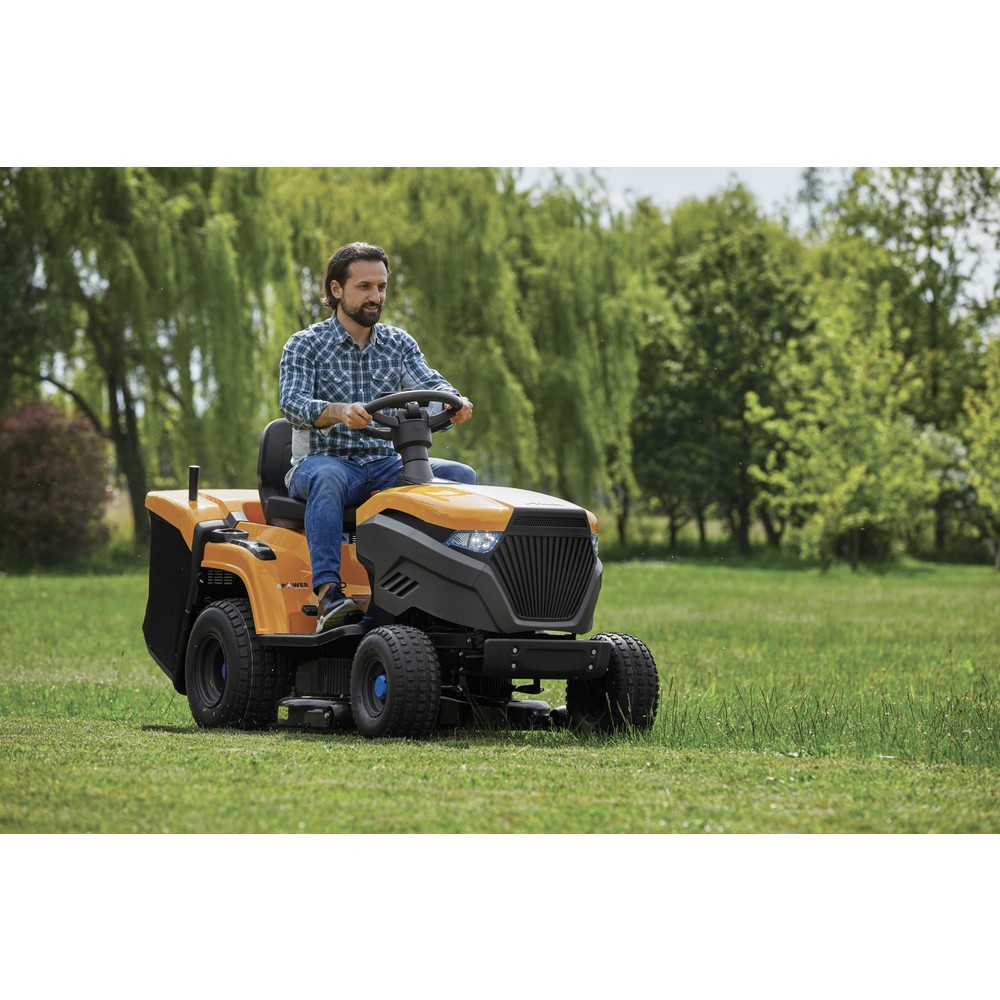 Produktabbildung Nr. 8: STIGA Akku-Rasentraktor ESTATE 584e