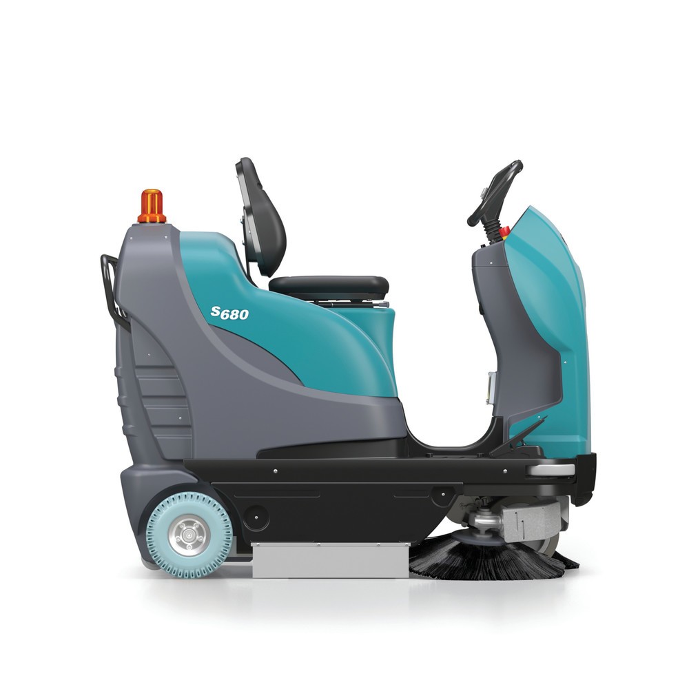 Produktabbildung Nr. 4: Tennant® Aufsitz-Kehr-Saugmaschine S680