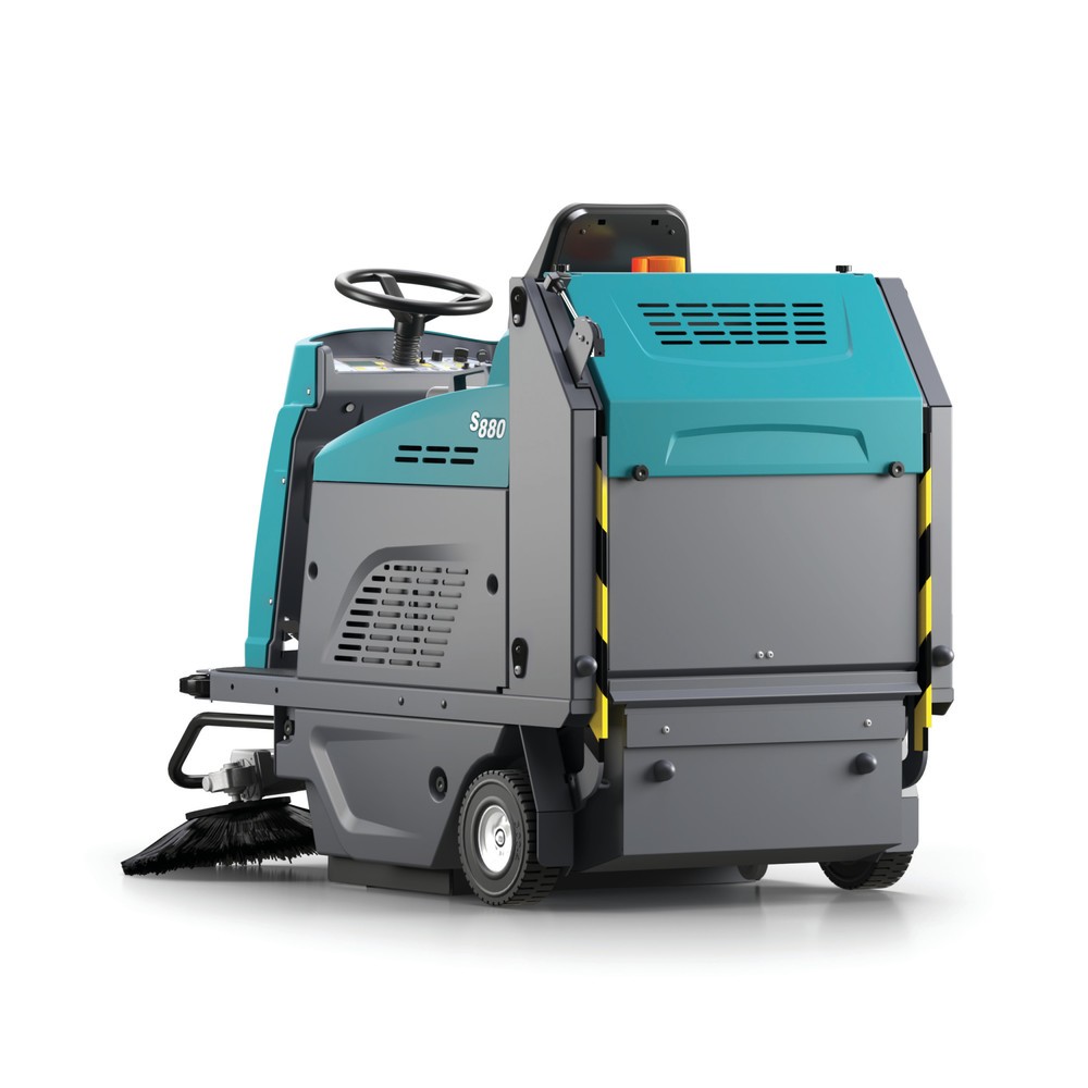 Product image no. 6: Tennant® S880 ride-on vacuum sweeper