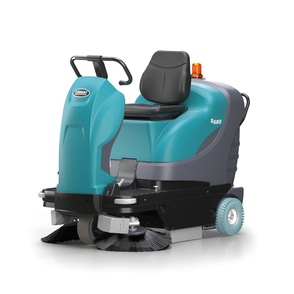 Product afbeelding: Zit-veegzuigmachine Tennant® S680
