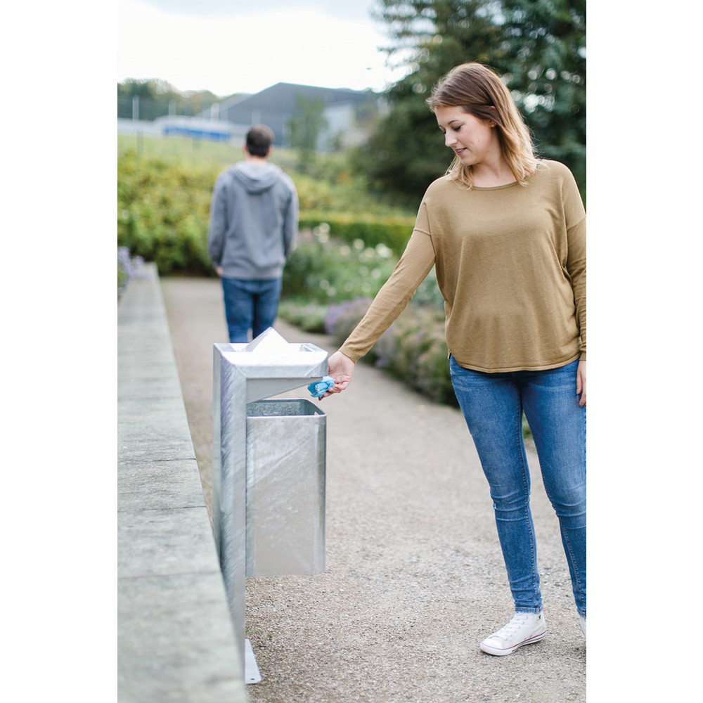 Produktabbildung Nr. 3: TKG Außen-Abfallbehälter MONDO Pyramide Bodenbefestigung 35l